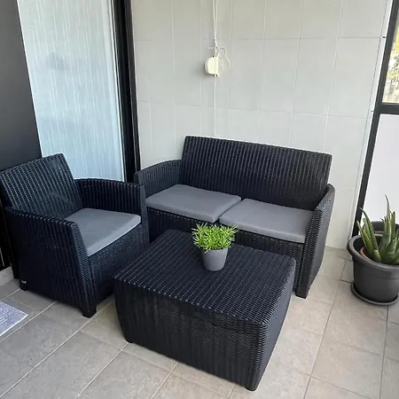 Espectacular Moderno Y Acogedor-bajo Apartamento Orio