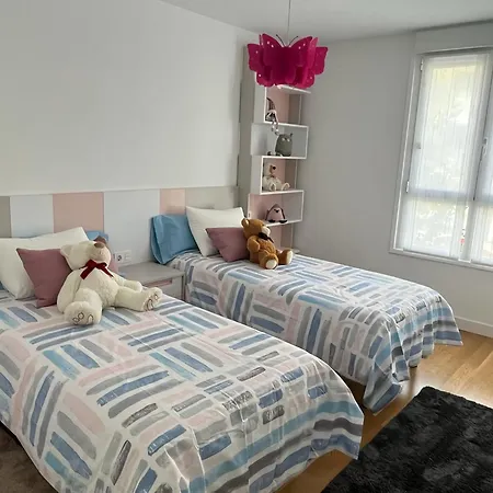 Espectacular Moderno Y Acogedor-bajo Apartamento Orio